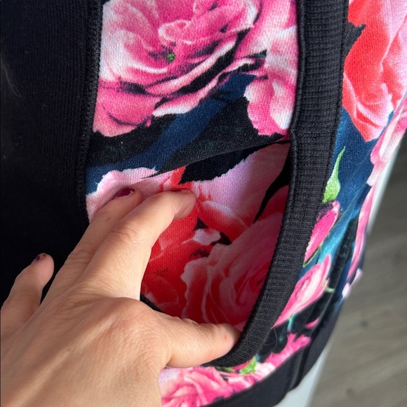 Lululemon Secret Garden Vintage Pink Floral Scuba Zip Hoodie Jacket Size 6 - Picture 7 of 14